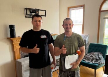 Apartment Movers in Chicago: Walk-Ups, Elevators, Parking & Packing Tips